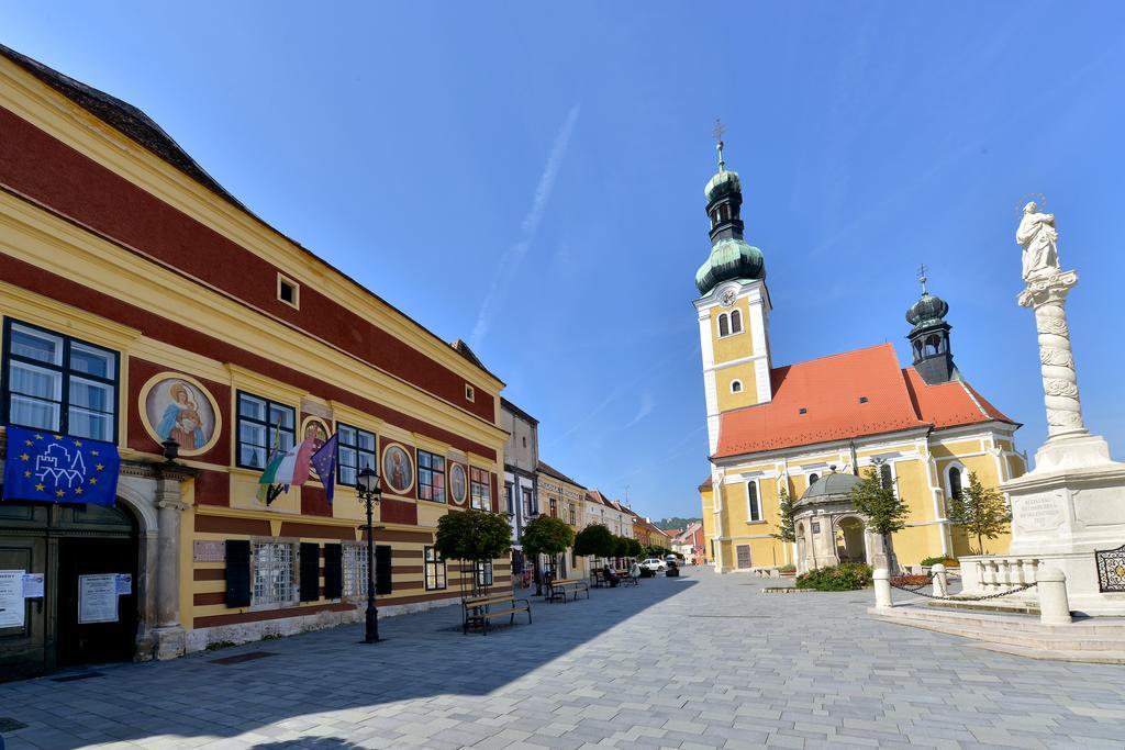 Hotel Irottkoe Kőszeg Exterior foto