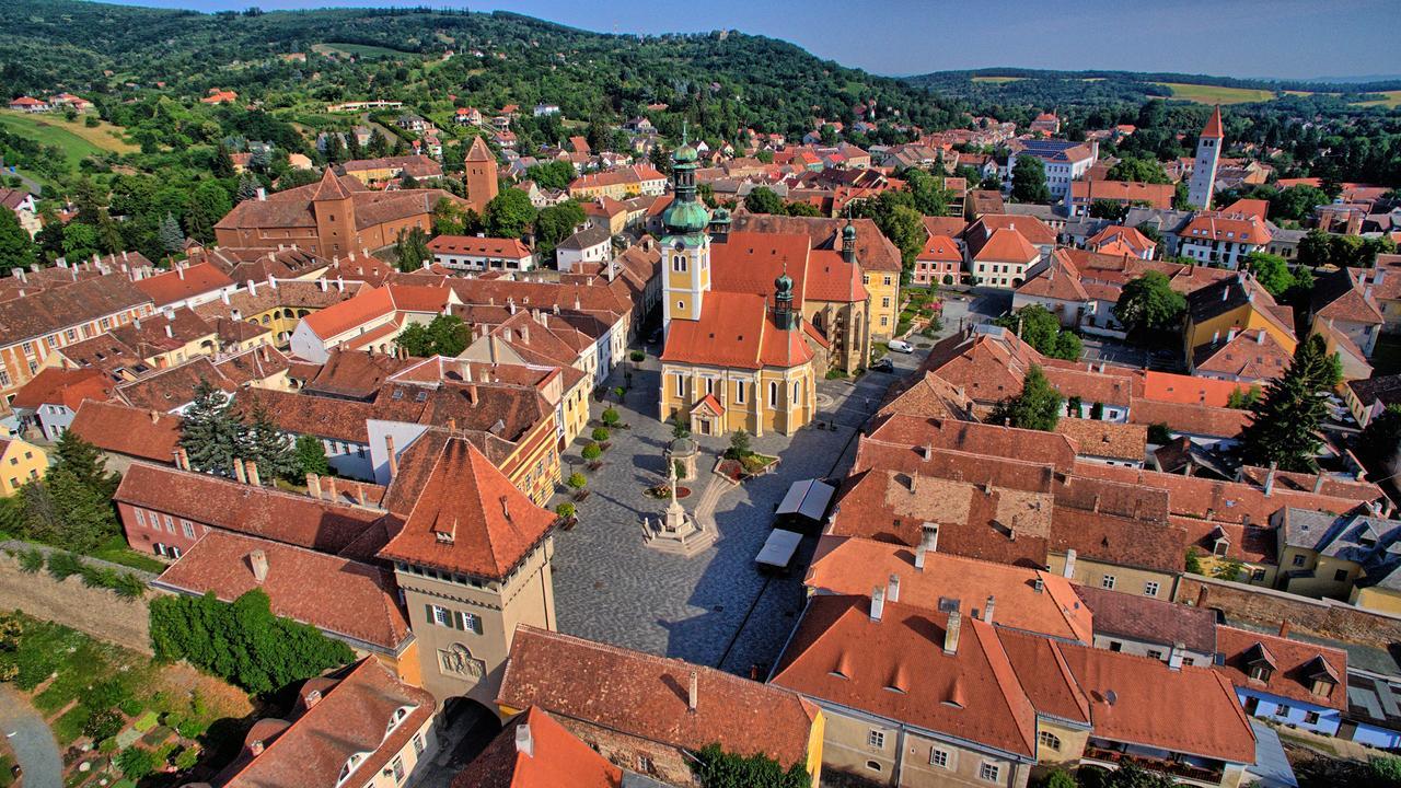 Hotel Irottkoe Kőszeg Exterior foto