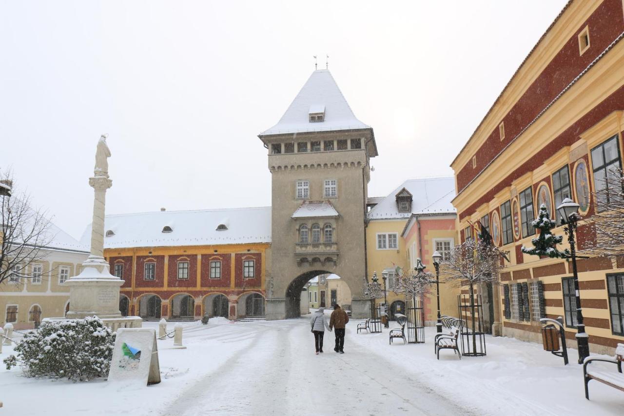 Hotel Irottkoe Kőszeg Exterior foto